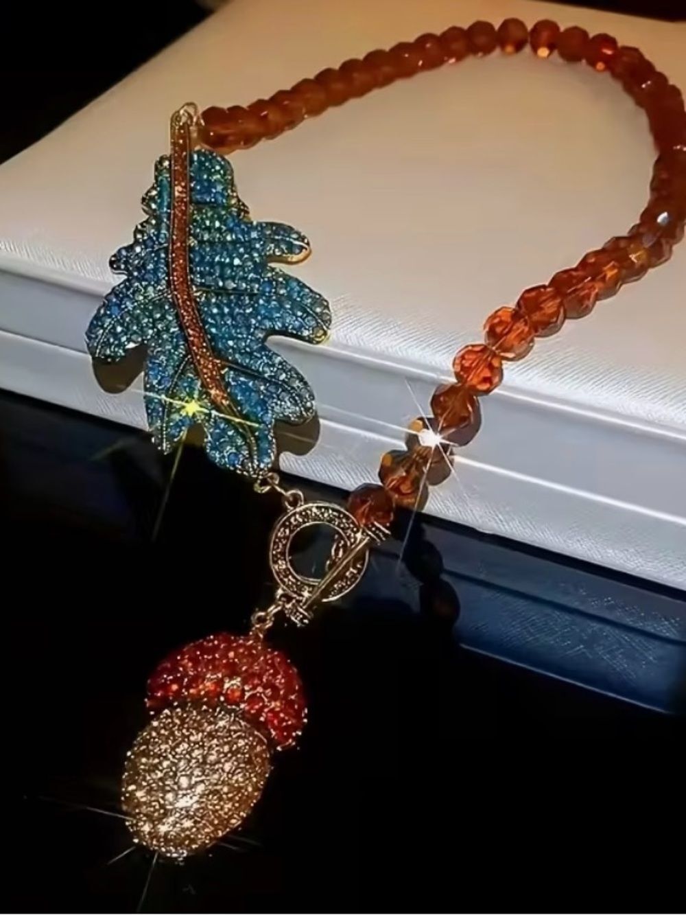 🩵 Sparkling Crystal Leaf and Acorn Pendant Necklace - Blue and Amber 🩵